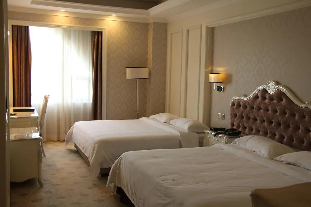 Zhuhai Rongfeng Hotel China
